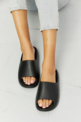 JOI In My Comfort Zone Slides in Black