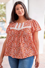 Plus Size Floral Lace Trim Round Neck Blouse