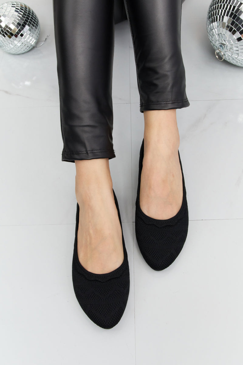 Scalloped Trim Flats