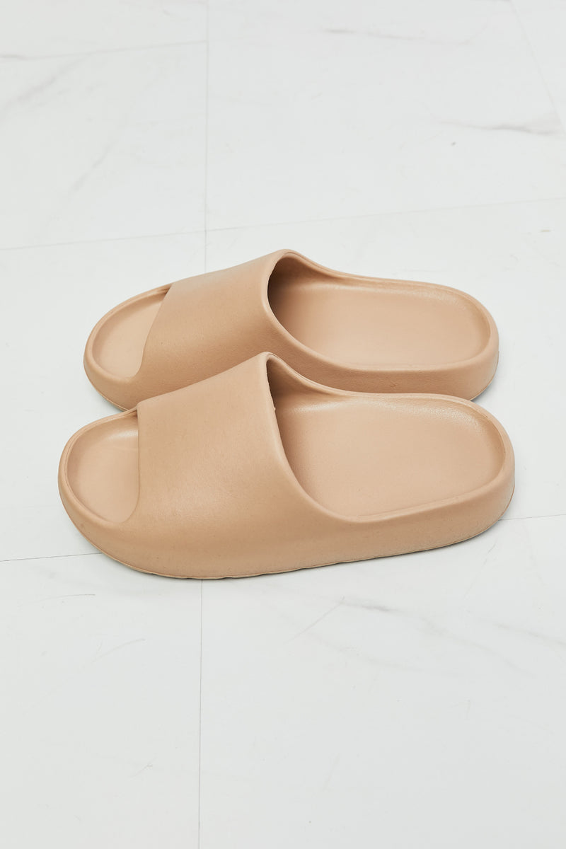 JOI In My Comfort Zone Slides in Beige