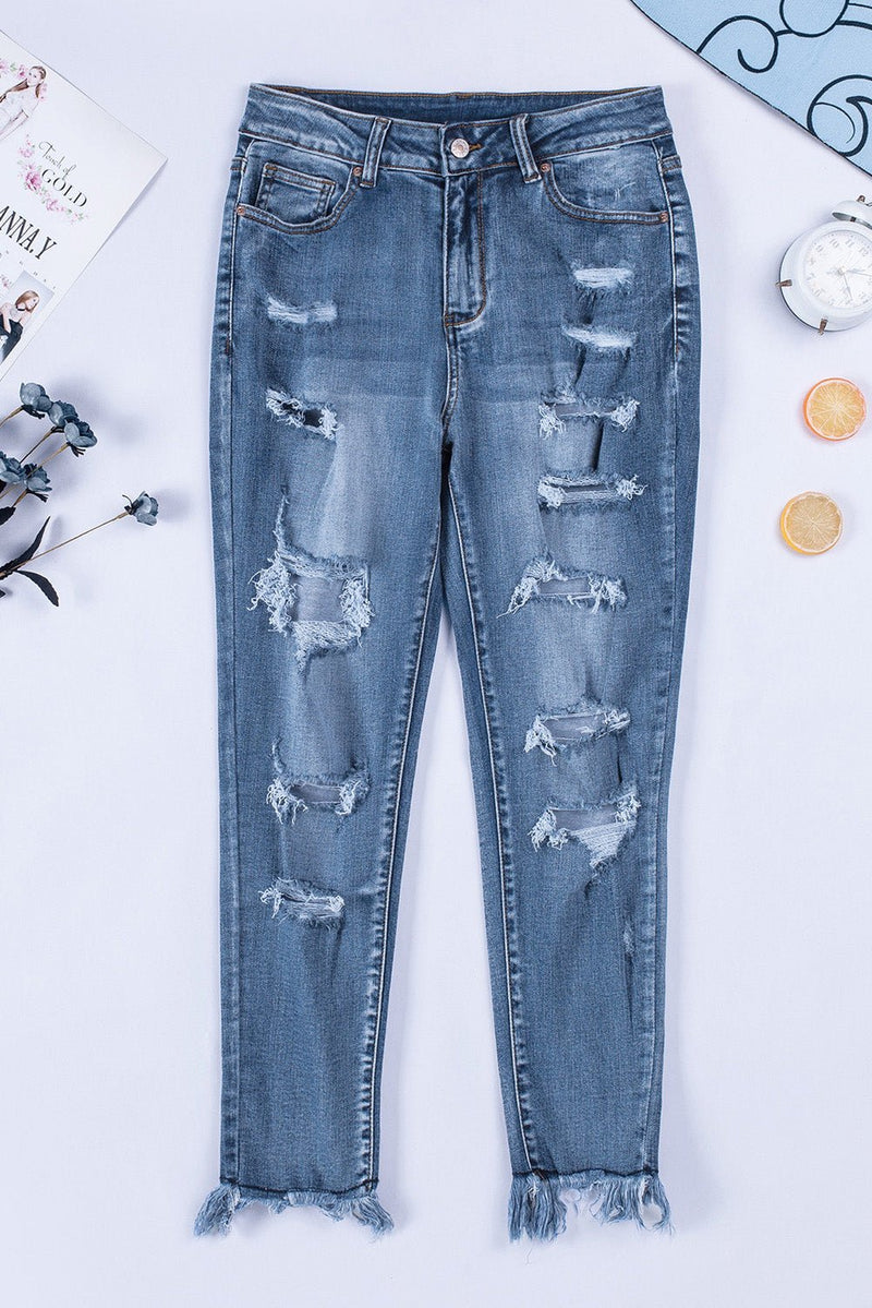 Distressed Frayed Hem Cropped Jeans - Bakers Shoes store