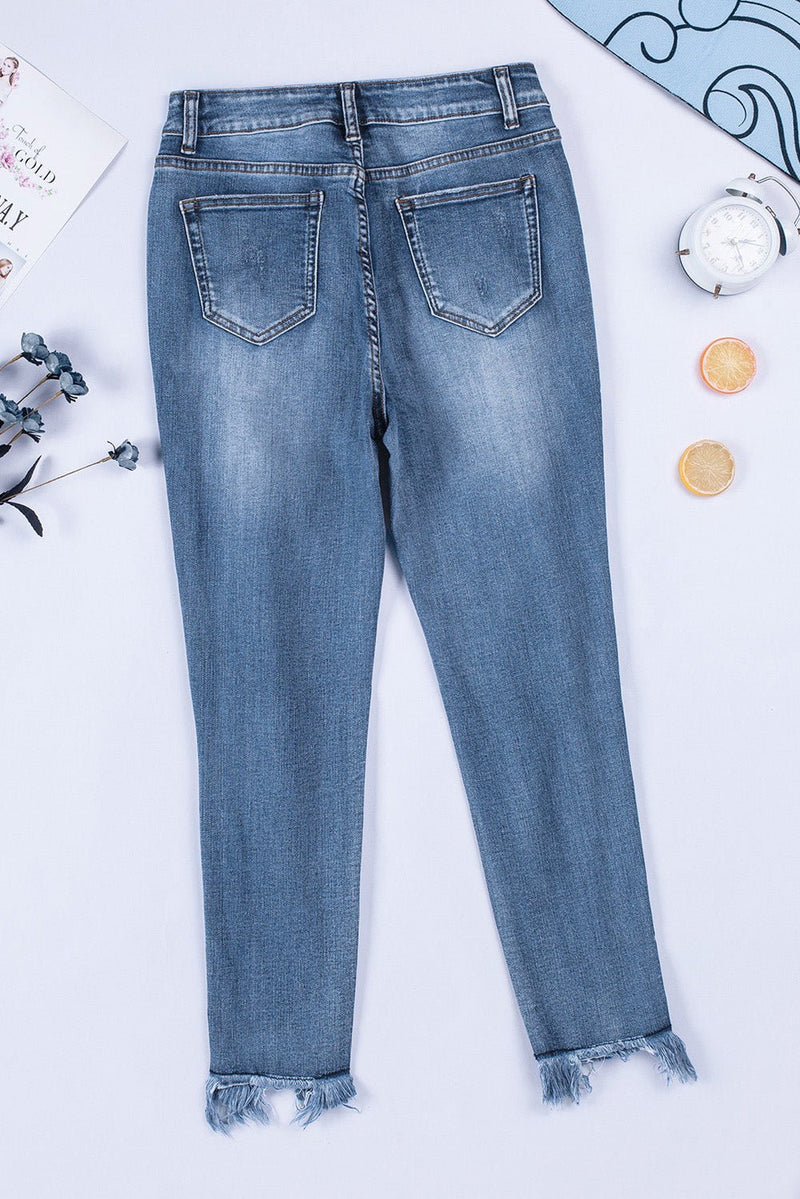 Distressed Frayed Hem Cropped Jeans - Bakers Shoes store