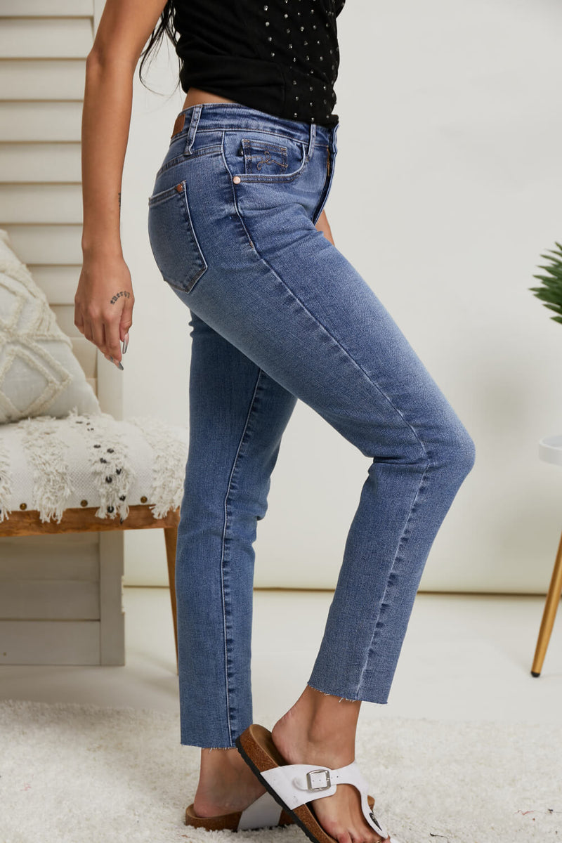 Judy Blue Gloria Full Size Embroidered Relaxed Fit Jeans - Bakers Shoes store