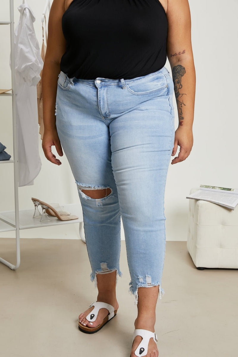 Judy Blue Isla Full Size Destroyed Hem Boyfriend Jeans - Bakers Shoes store