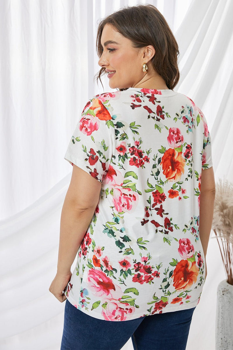 Plus Size Floral Print Sequin Pocket Tee - Bakers Shoes store